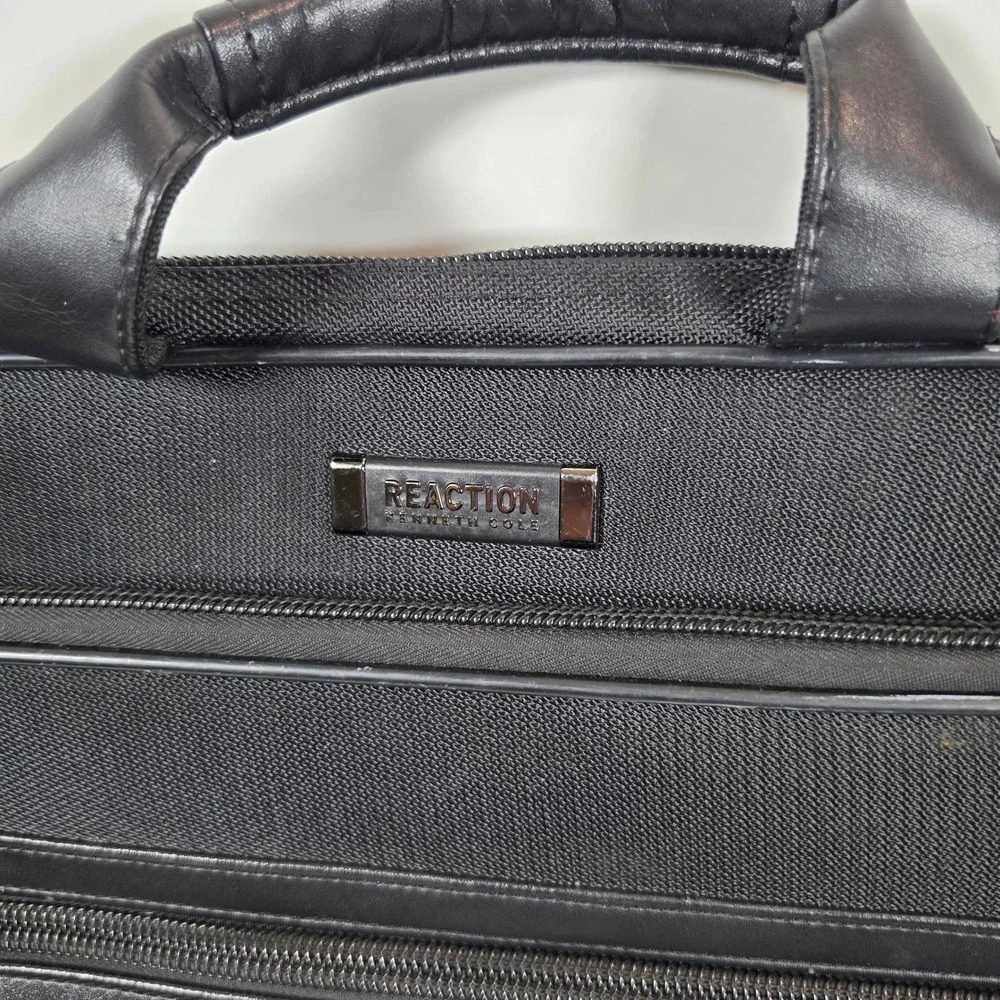 Kenneth Cole Reaction Mens Black Nylon Laptop Messenger Bag Briefcase Travel